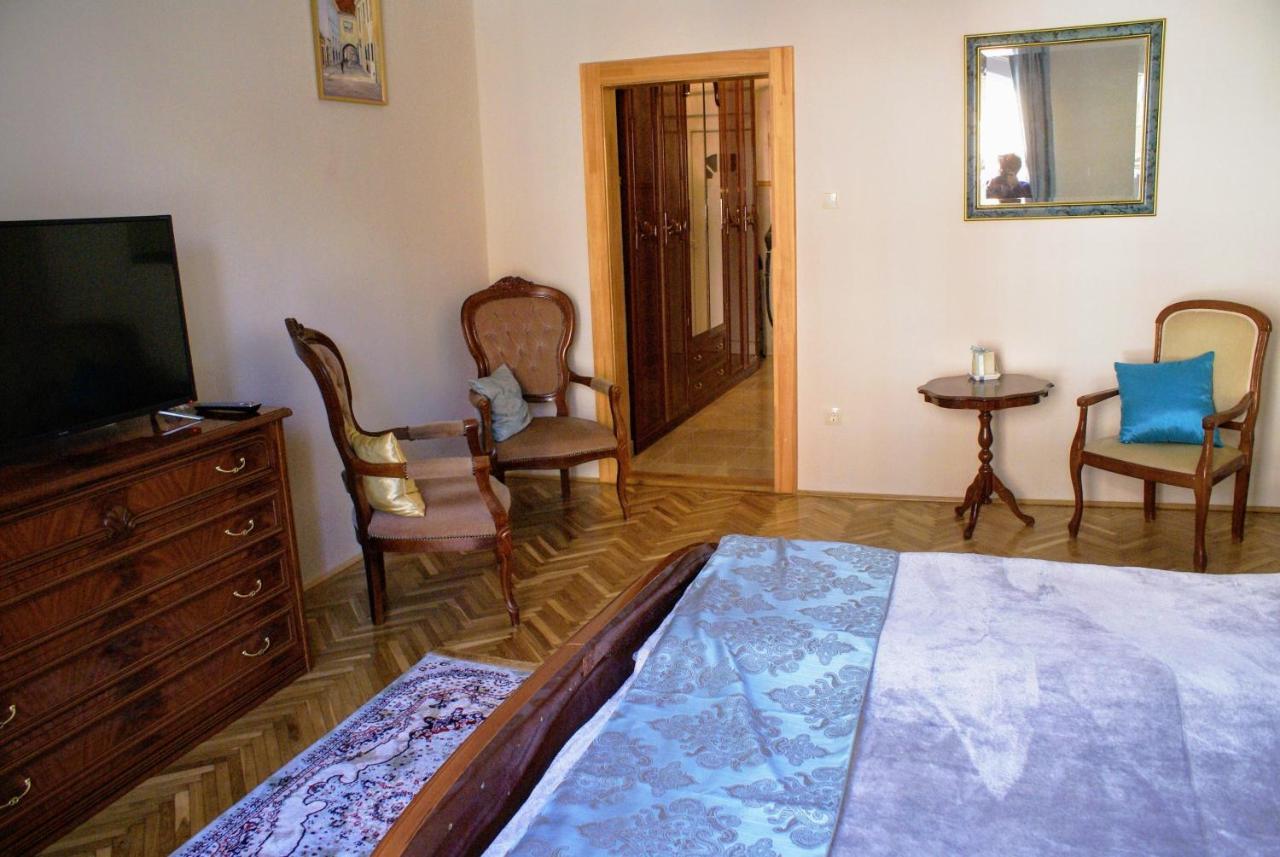 Parva Villa Мишкольц Экстерьер фото